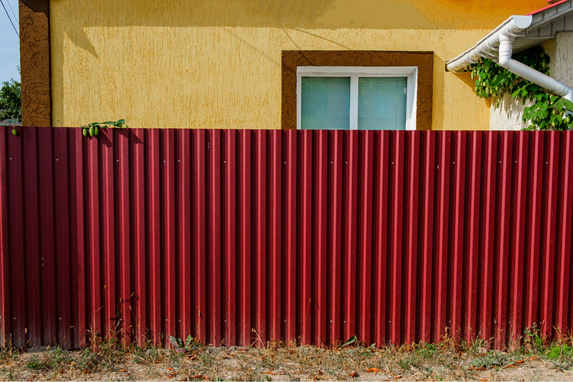 รั้วเมทัลชีท